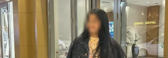 Camilla, 32