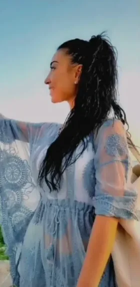 Emilia, 40