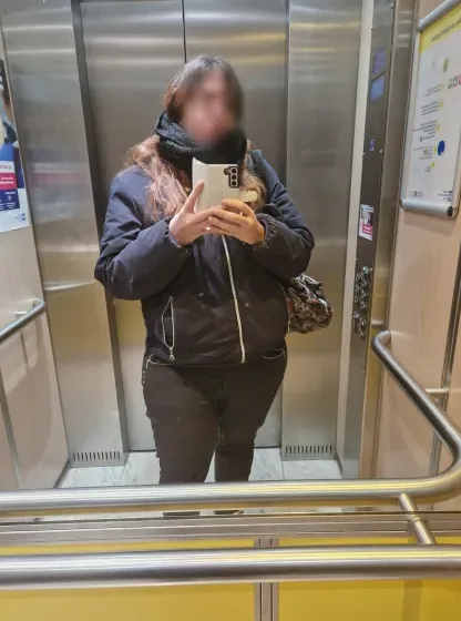 Emina, 38