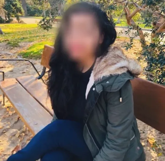 Esther, 27