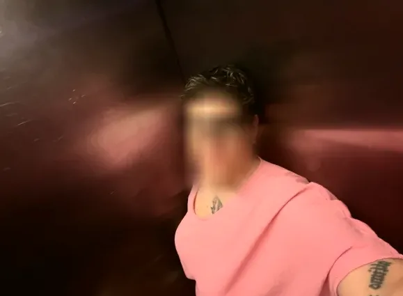 Lejla, 40
